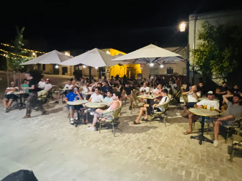 Soirée match en terrasse